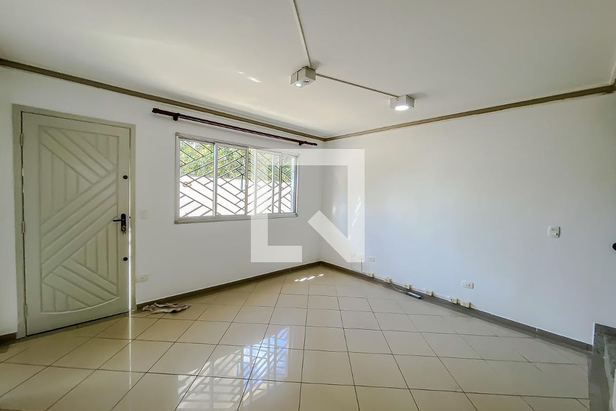 Casa, 3 quartos, 188 m² - Foto 2