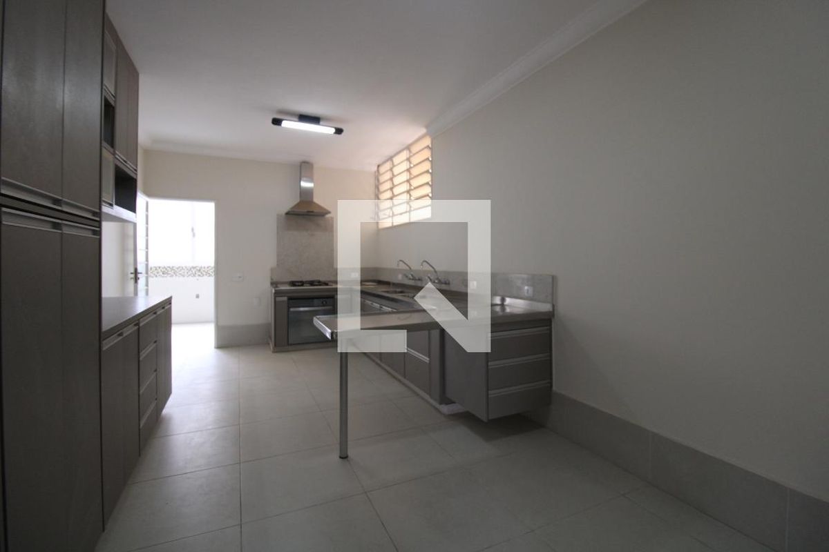 Apartamento à Venda - Centro, 3 Quartos,  200 m2 em , Campinas - sp | SoloBR