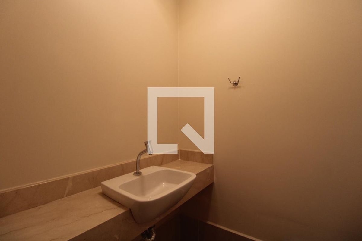 Apartamento à Venda - Centro, 3 Quartos,  200 m2 em , Campinas - sp | SoloBR