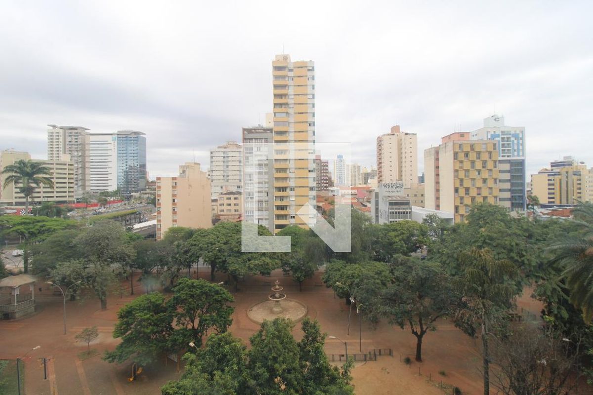 Apartamento à Venda - Centro, 3 Quartos,  200 m2 em , Campinas - sp | SoloBR