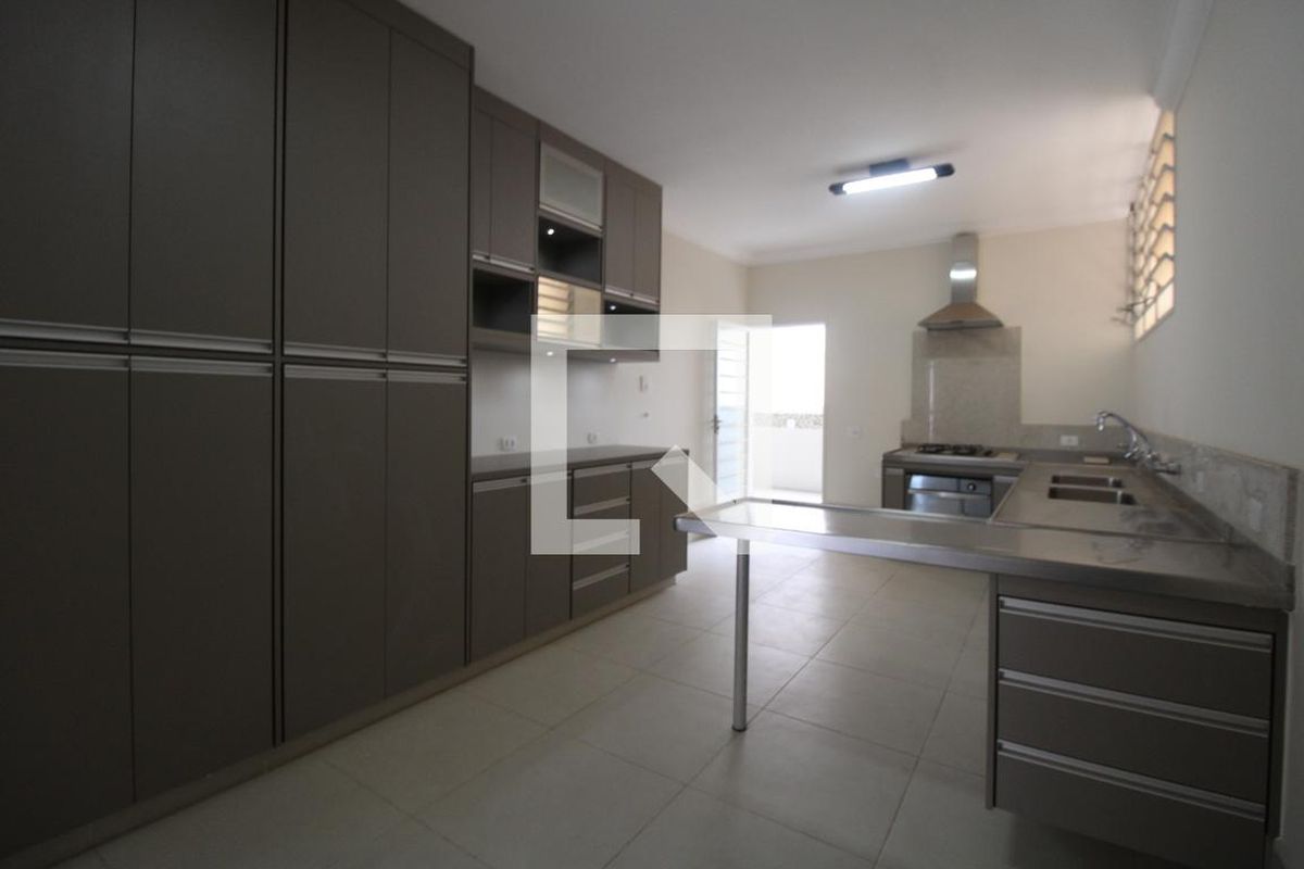 Apartamento à Venda - Centro, 3 Quartos,  200 m2 em , Campinas - sp | SoloBR