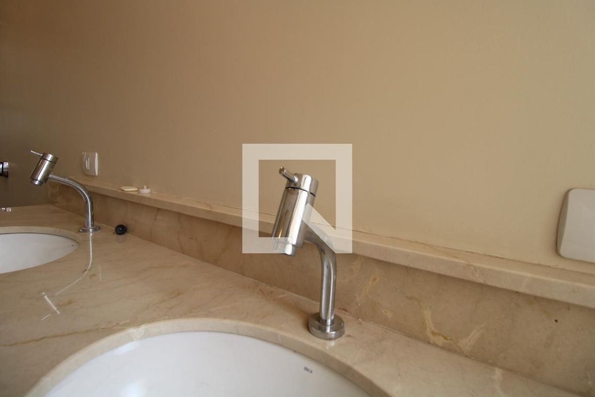 Apartamento à Venda - Centro, 3 Quartos,  200 m2 em , Campinas - sp | SoloBR
