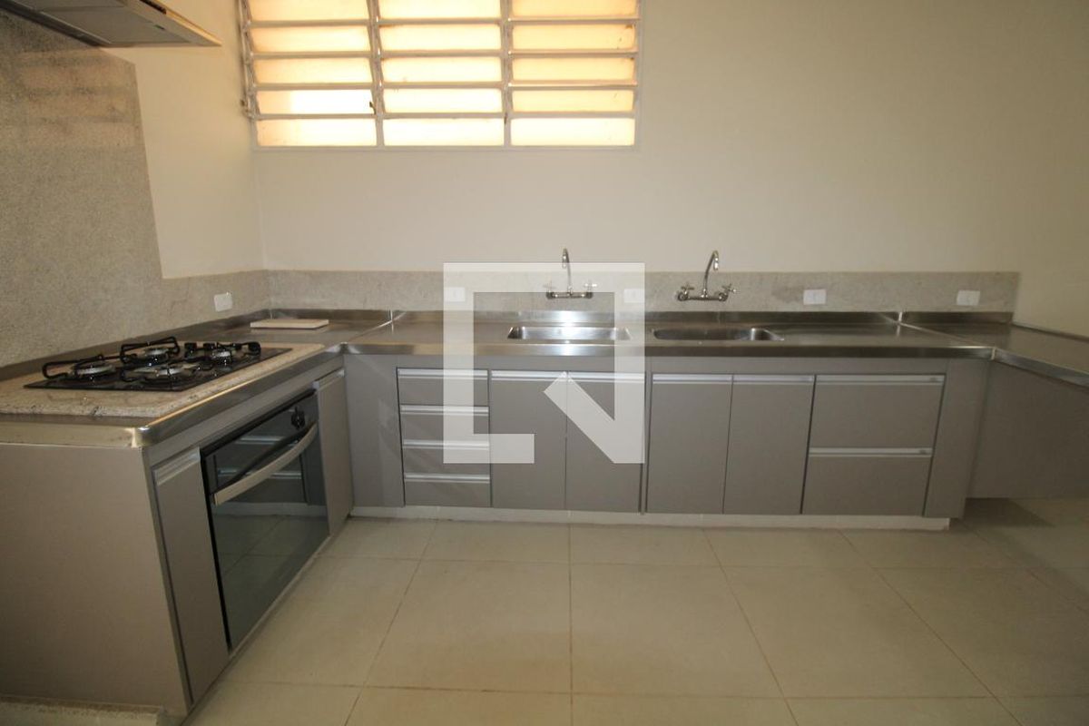 Apartamento à Venda - Centro, 3 Quartos,  200 m2 em , Campinas - sp | SoloBR