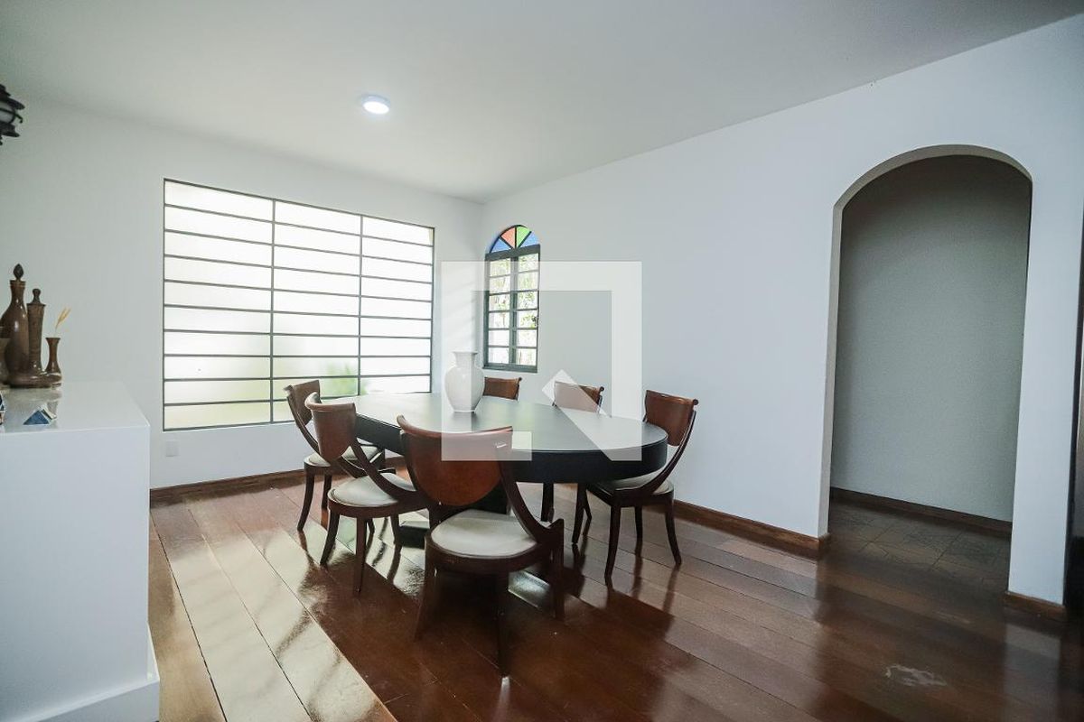 Casa, 4 quartos, 280 m² - Foto 12