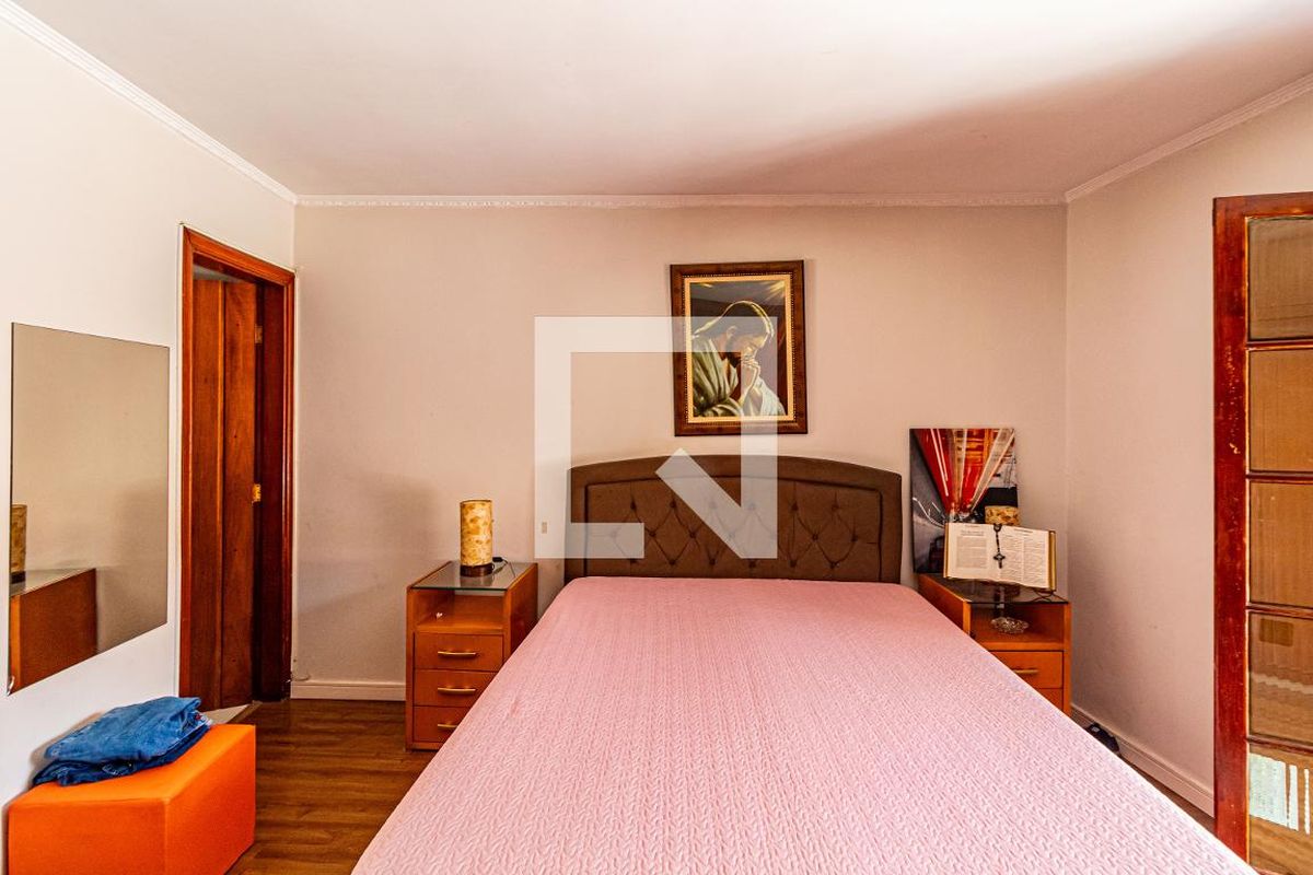 Casa, 3 quartos, 211 m² - Foto 38