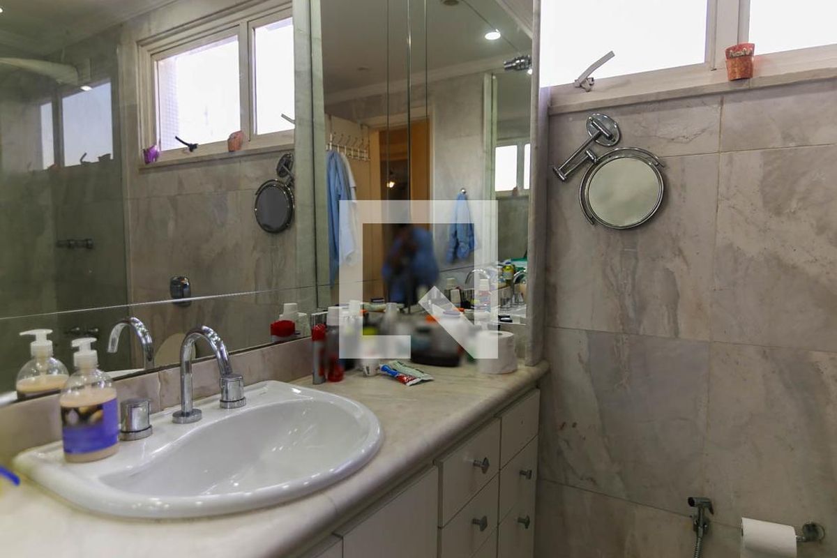 Apartamento, 3 quartos, 320 m² - Foto 150