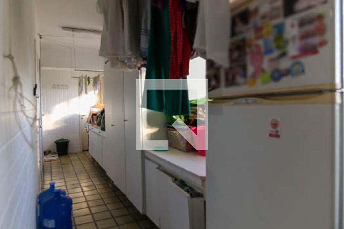 Apartamento, 3 quartos, 320 m² - Foto 184