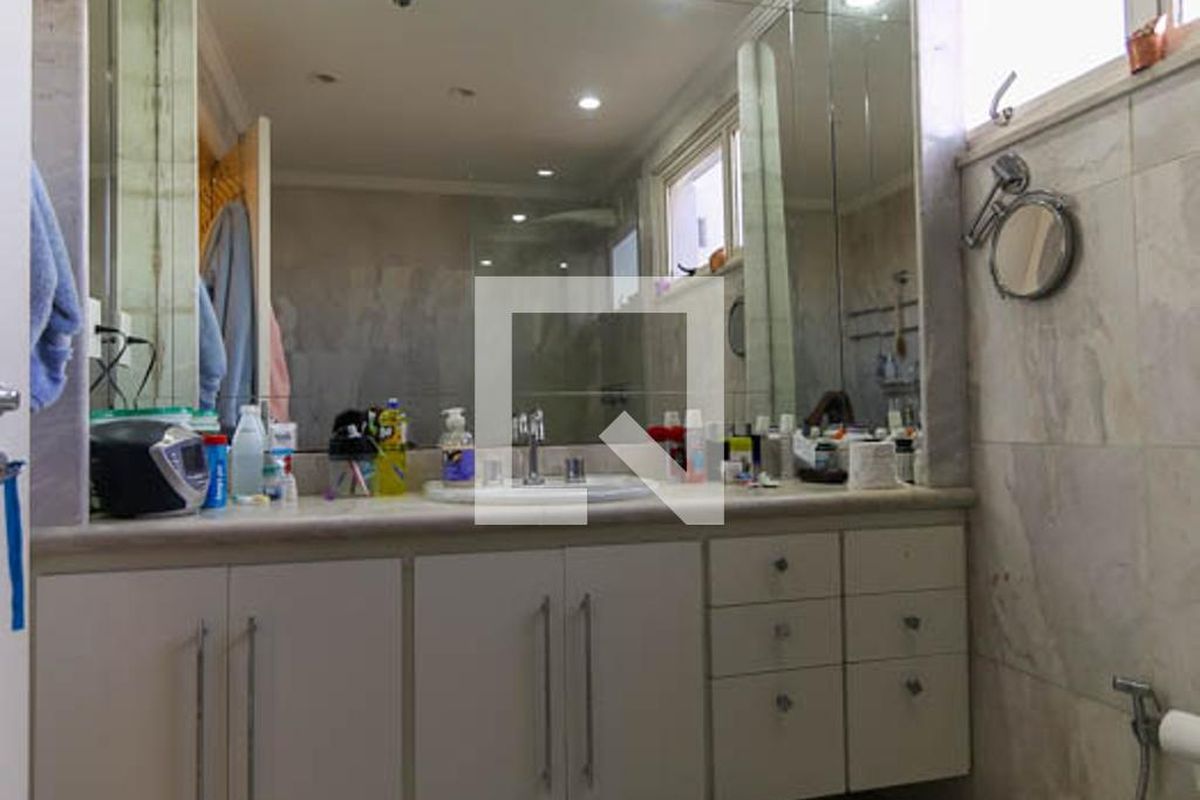 Apartamento, 3 quartos, 320 m² - Foto 146