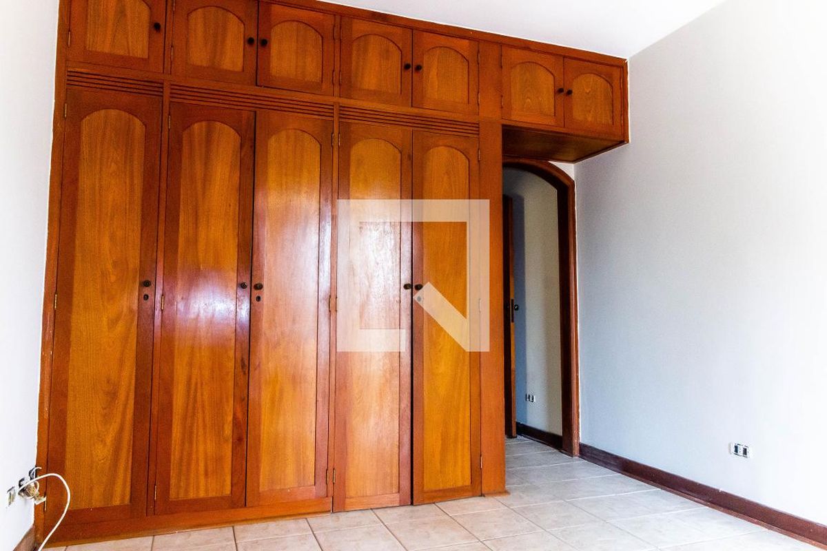 Casa, 4 quartos, 200 m² - Foto 20