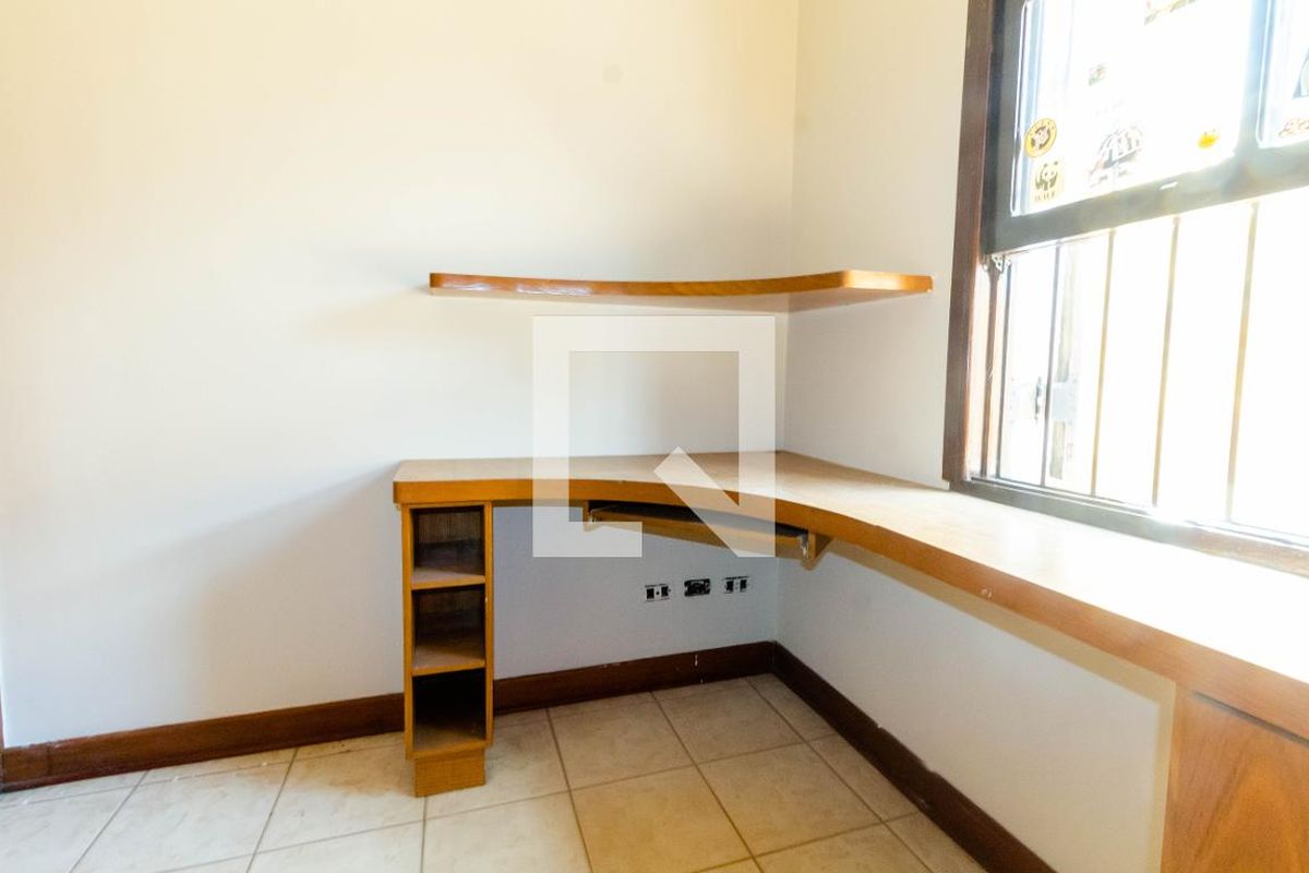 Casa, 4 quartos, 200 m² - Foto 46