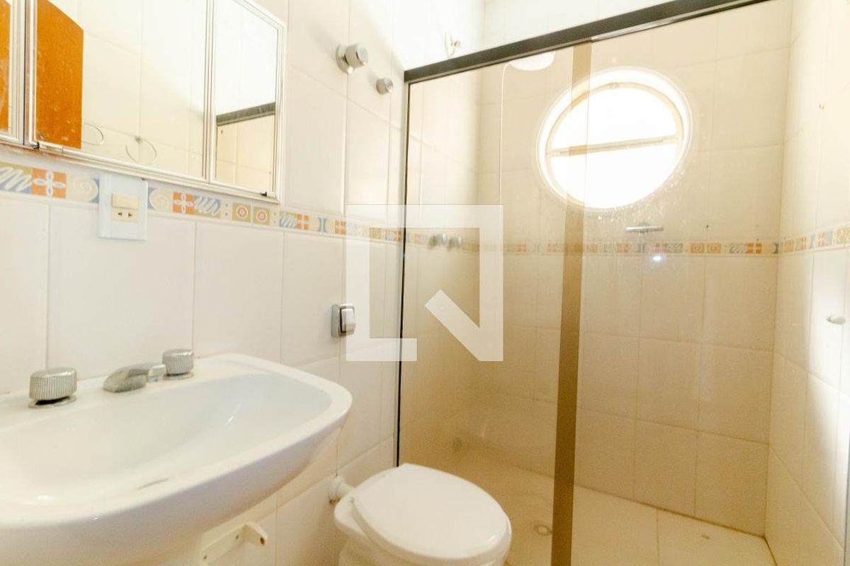 Casa, 4 quartos, 200 m² - Foto 56