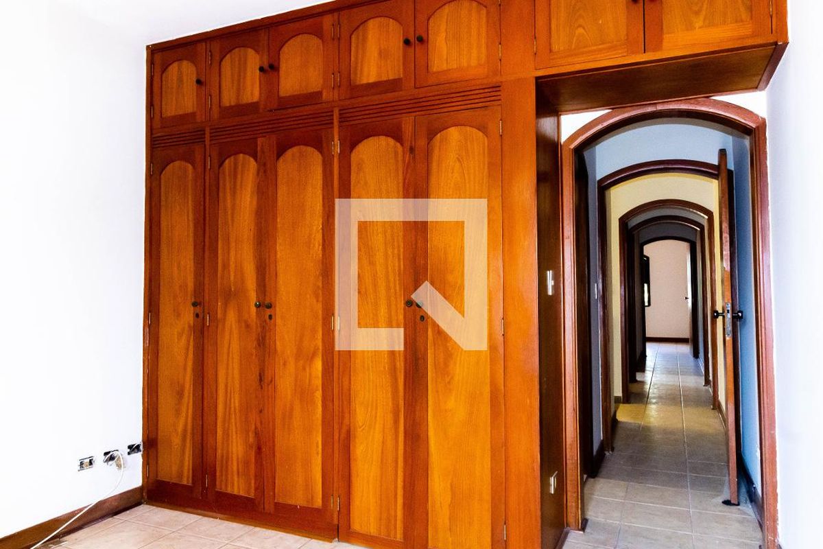 Casa, 4 quartos, 200 m² - Foto 22
