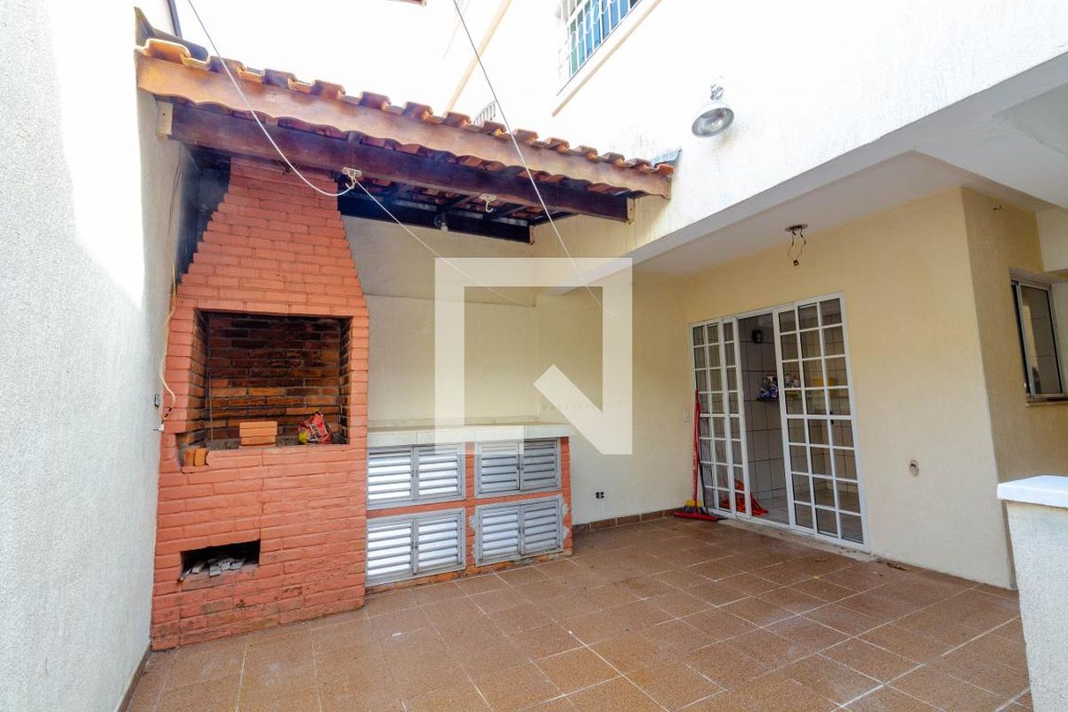 Casa, 4 quartos, 200 m² - Foto 100