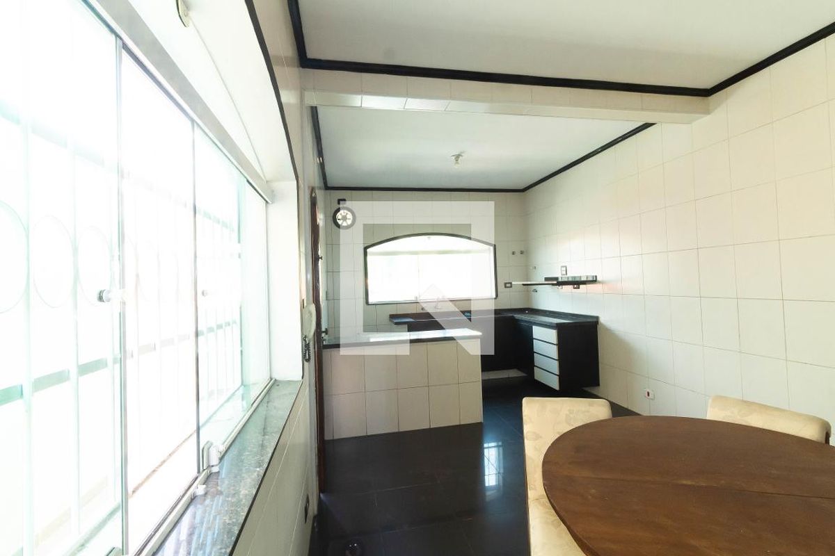 Casa, 4 quartos, 200 m² - Foto 72