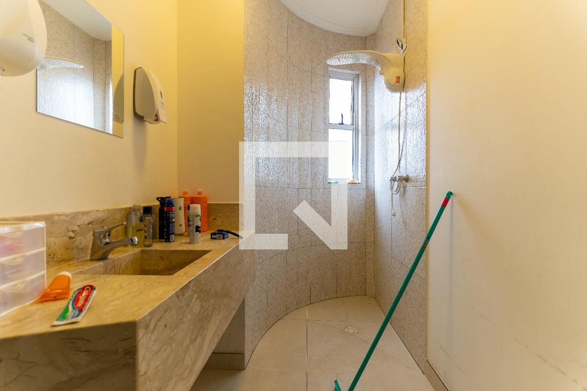 Casa, 5 quartos, 640 m² - Foto 46
