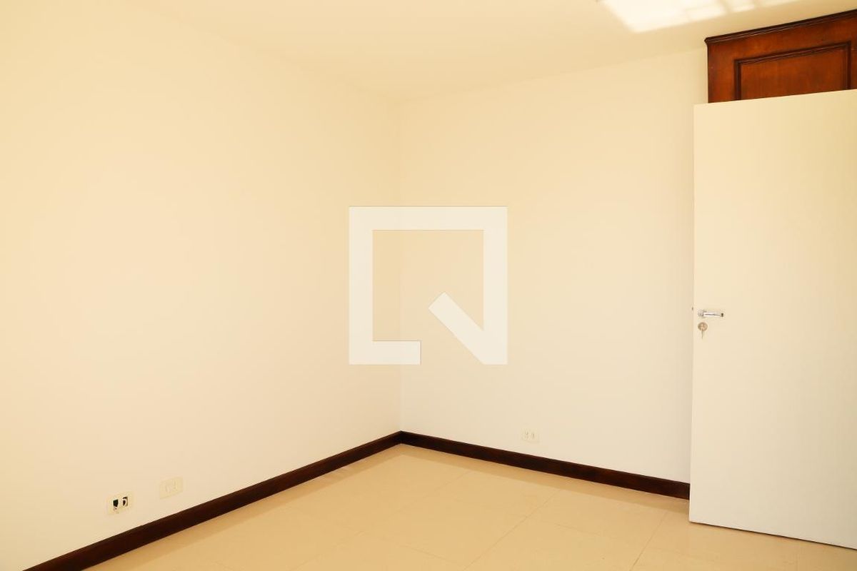 Apartamento, 3 quartos, 140 m² - Foto 16