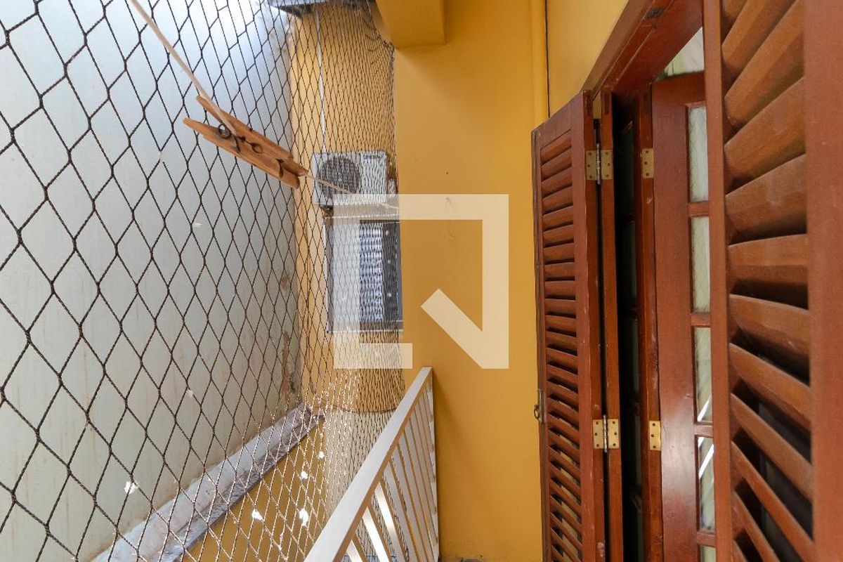 Casa à Venda - Jardim Flamboyant, 4 Quartos,  358 m2 em , Campinas - sp | SoloBR