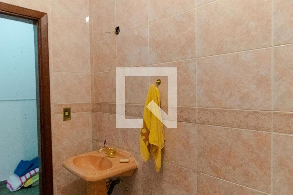 Casa à Venda - Jardim Flamboyant, 4 Quartos,  358 m2 em , Campinas - sp | SoloBR