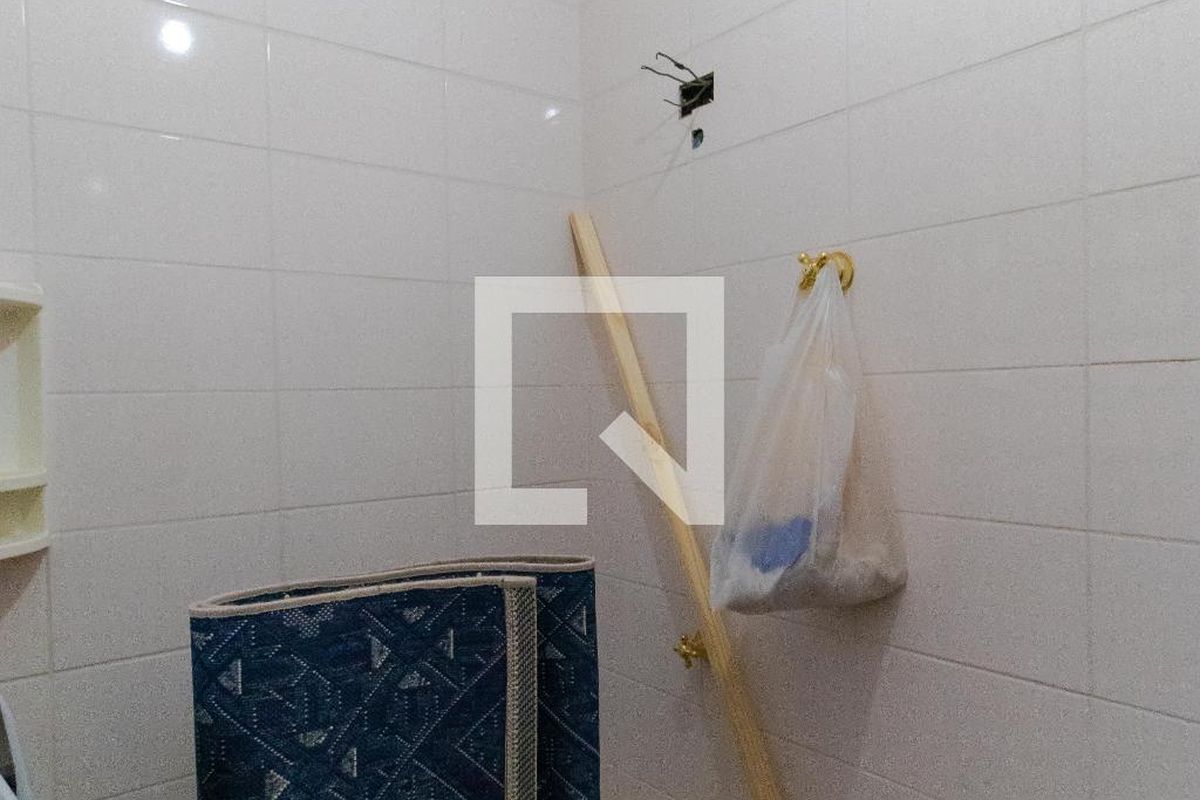 Casa à Venda - Jardim Flamboyant, 4 Quartos,  358 m2 em , Campinas - sp | SoloBR