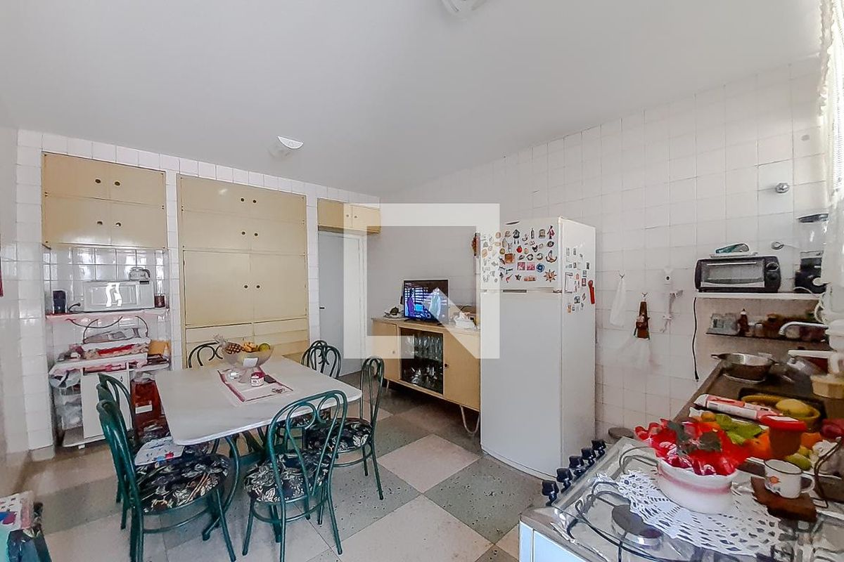Casa, 8 quartos, 500 m² - Foto 38