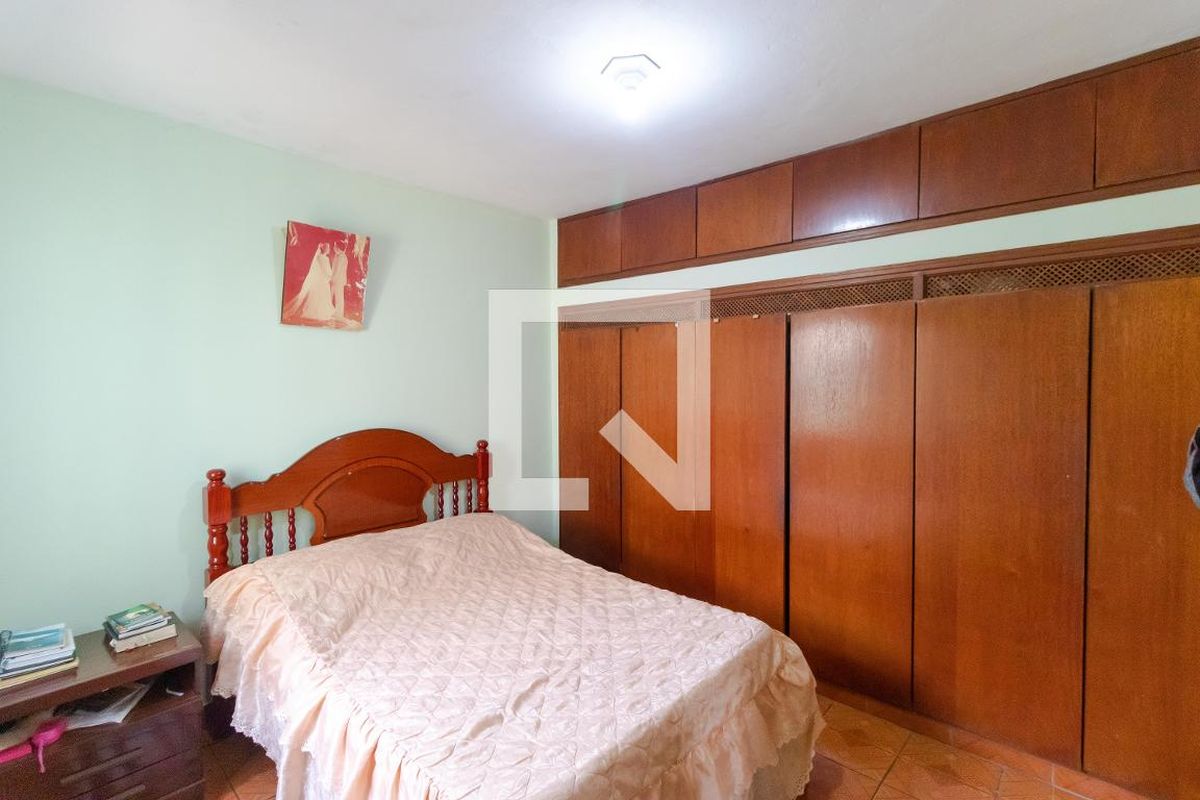 Casa à Venda - Mansões Santo Antônio, 4 Quartos,  285 m2 em , Campinas - sp | SoloBR