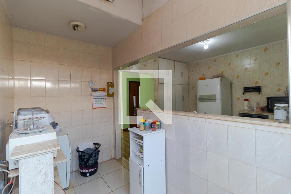 Casa à Venda - Mansões Santo Antônio, 4 Quartos,  285 m2 em , Campinas - sp | SoloBR