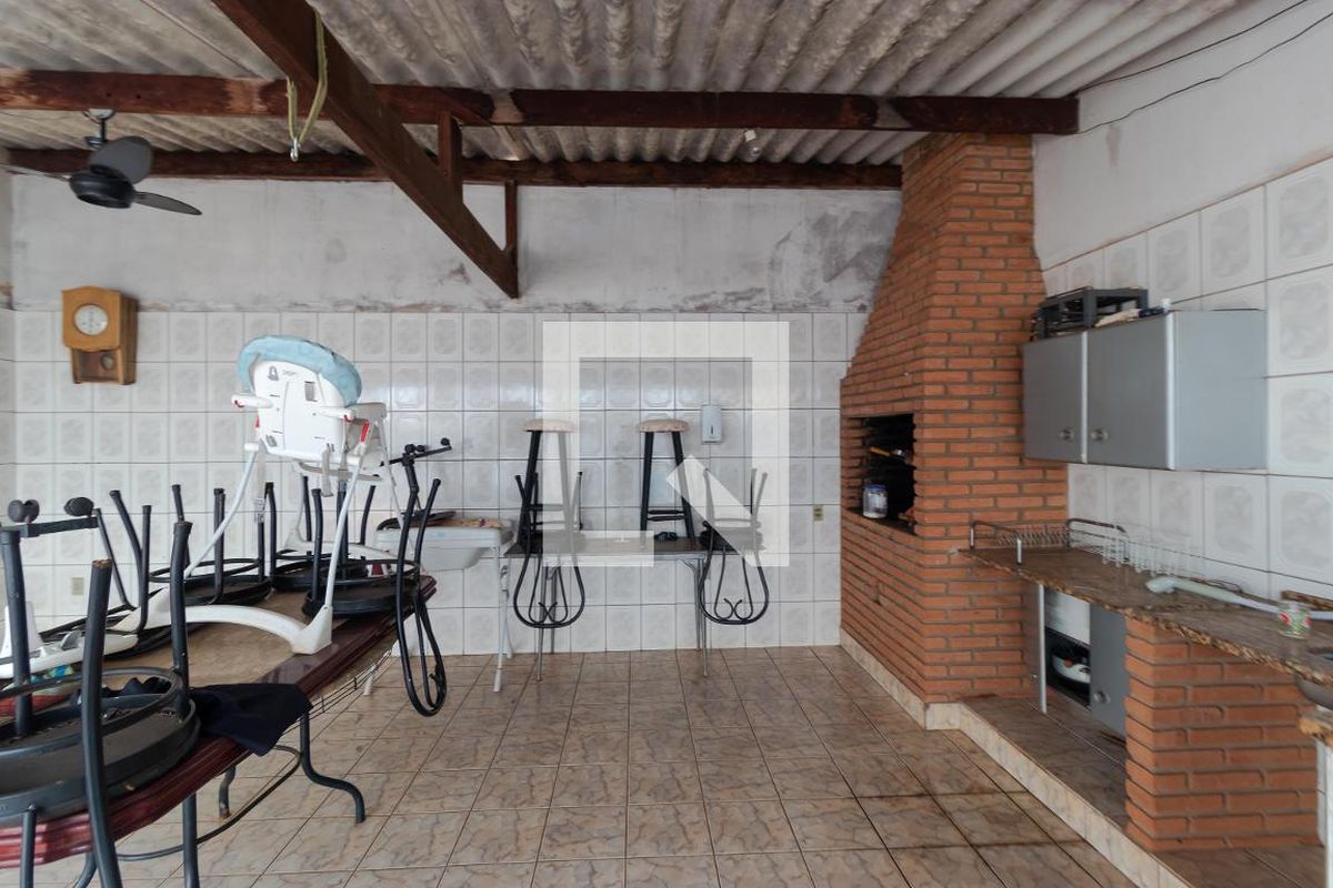 Casa à Venda - Mansões Santo Antônio, 4 Quartos,  285 m2 em , Campinas - sp | SoloBR