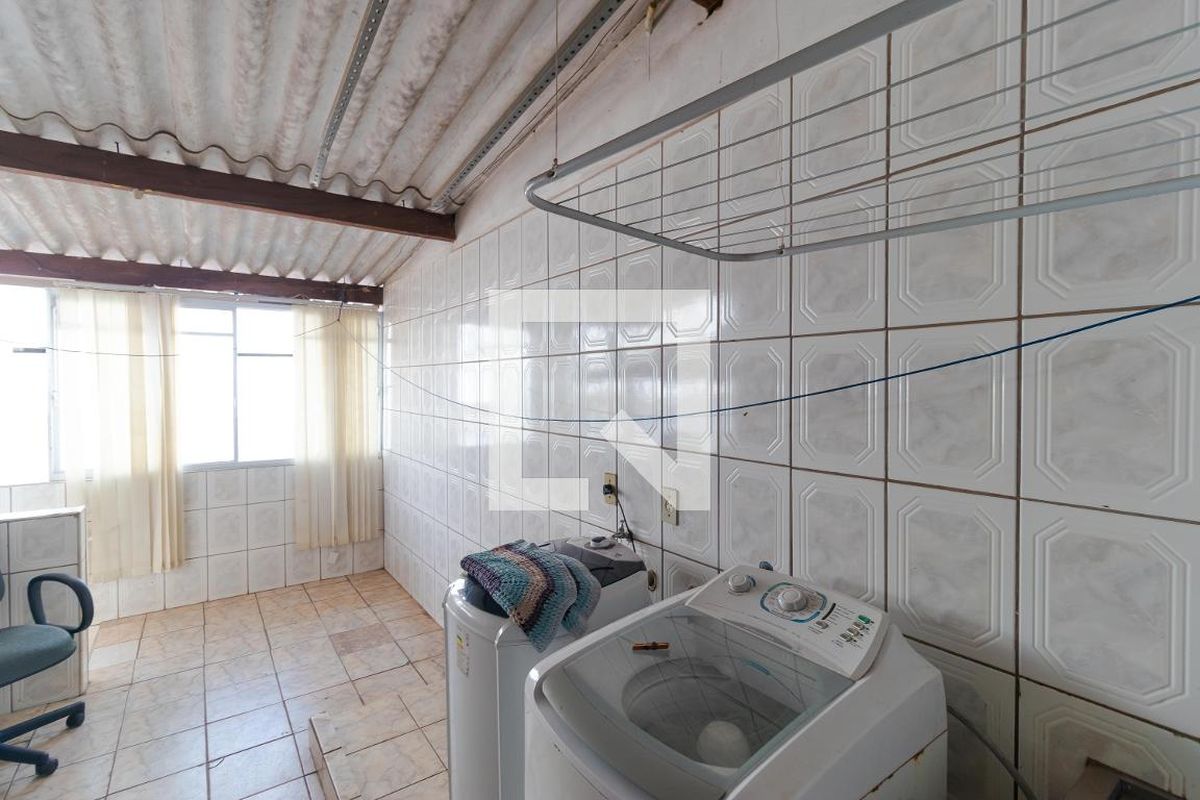Casa à Venda - Mansões Santo Antônio, 4 Quartos,  285 m2 em , Campinas - sp | SoloBR