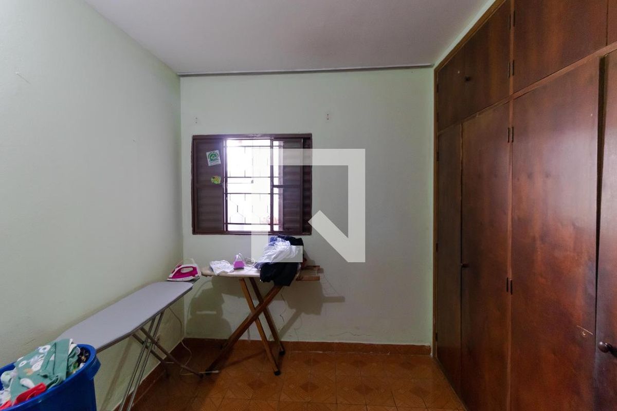 Casa à Venda - Mansões Santo Antônio, 4 Quartos,  285 m2 em , Campinas - sp | SoloBR
