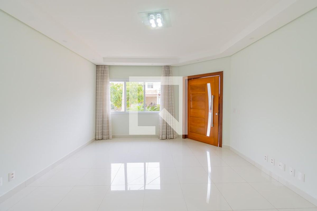 Casa à Venda - Swiss Park, 4 Quartos,  318 m2 em , Campinas - sp | SoloBR