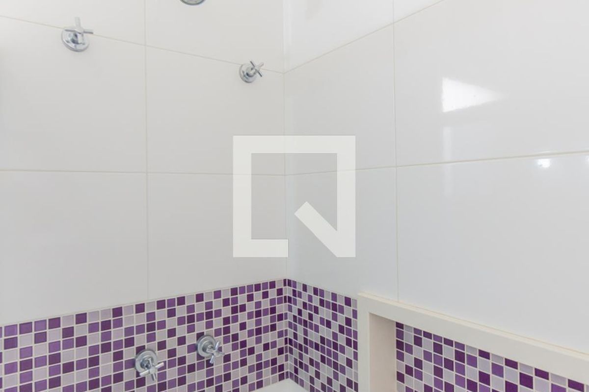 Casa à Venda - Swiss Park, 4 Quartos,  318 m2 em , Campinas - sp | SoloBR