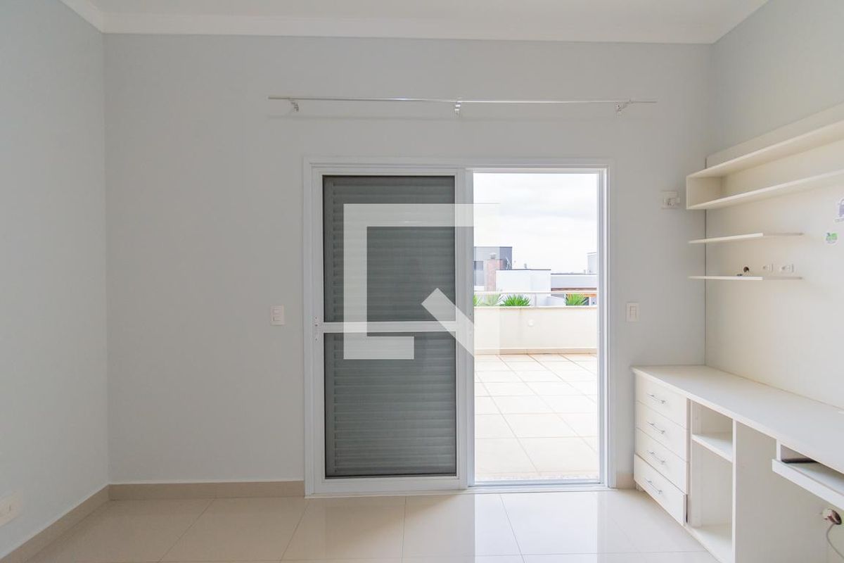 Casa à Venda - Swiss Park, 4 Quartos,  318 m2 em , Campinas - sp | SoloBR