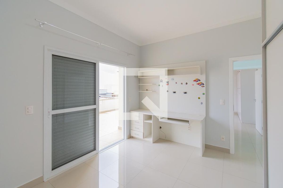 Casa à Venda - Swiss Park, 4 Quartos,  318 m2 em , Campinas - sp | SoloBR