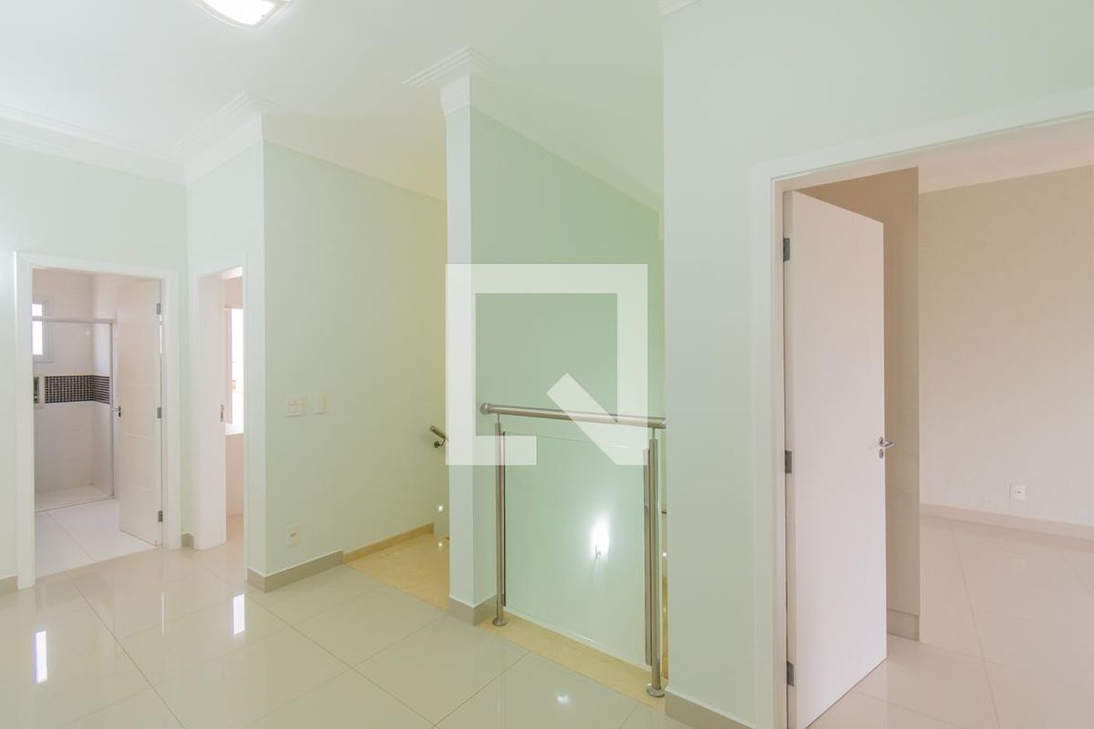 Casa à Venda - Swiss Park, 4 Quartos,  318 m2 em , Campinas - sp | SoloBR
