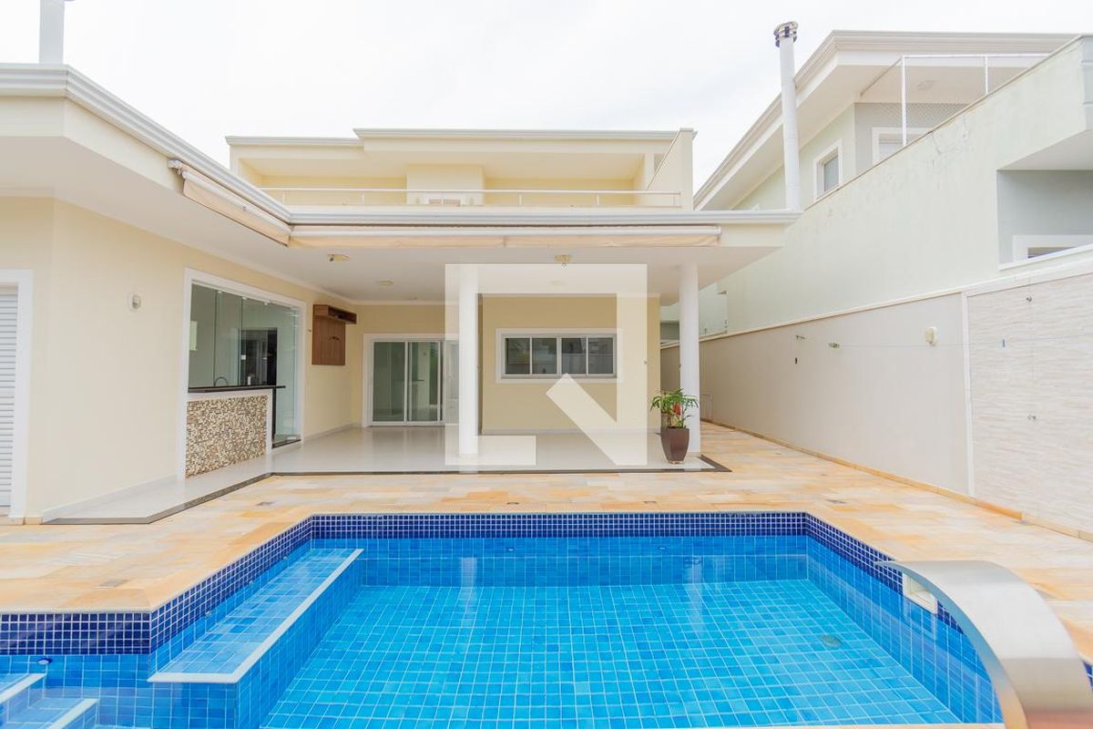 Casa à Venda - Swiss Park, 4 Quartos,  318 m2 em , Campinas - sp | SoloBR