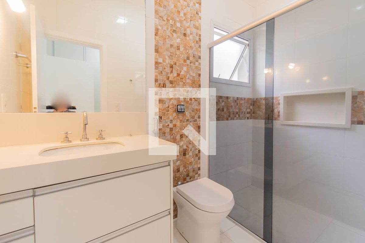 Casa à Venda - Swiss Park, 4 Quartos,  318 m2 em , Campinas - sp | SoloBR
