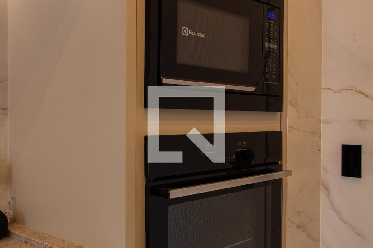 Apartamento à Venda - Cambuí, 2 Quartos,  136 m2 em , Campinas - sp | SoloBR