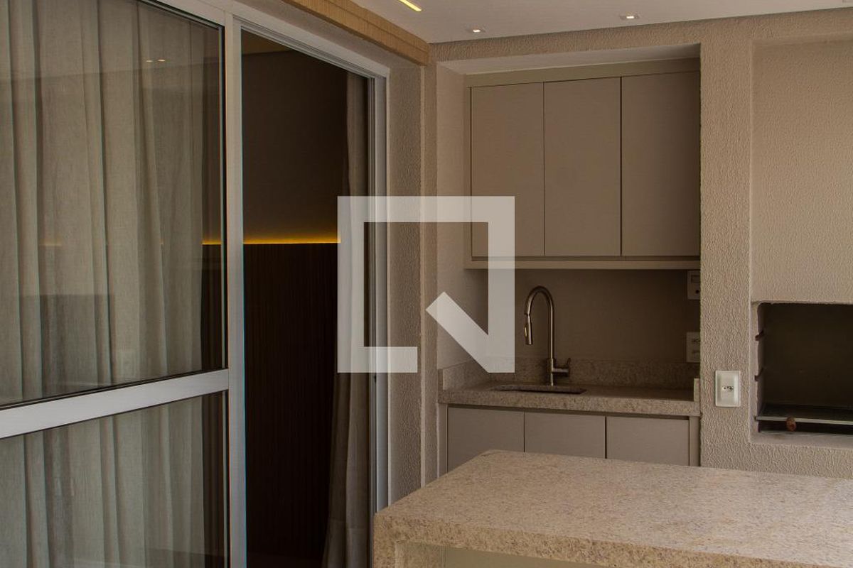 Apartamento à Venda - Cambuí, 2 Quartos,  136 m2 em , Campinas - sp | SoloBR