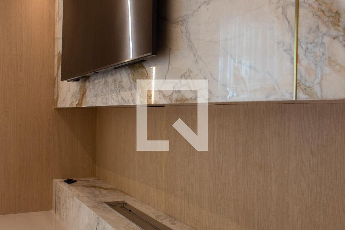 Apartamento à Venda - Cambuí, 2 Quartos,  136 m2 em , Campinas - sp | SoloBR