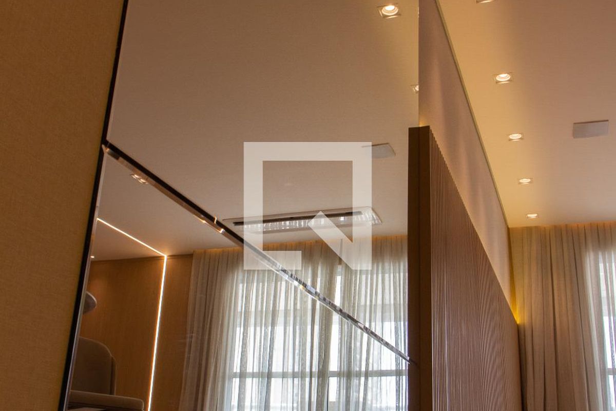 Apartamento à Venda - Cambuí, 2 Quartos,  136 m2 em , Campinas - sp | SoloBR