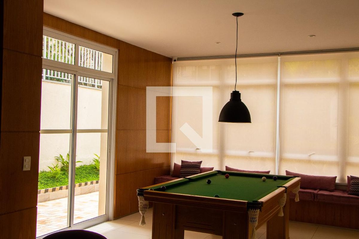 Apartamento à Venda - Cambuí, 2 Quartos,  136 m2 em , Campinas - sp | SoloBR