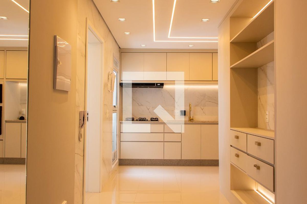 Apartamento à Venda - Cambuí, 2 Quartos,  136 m2 em , Campinas - sp | SoloBR