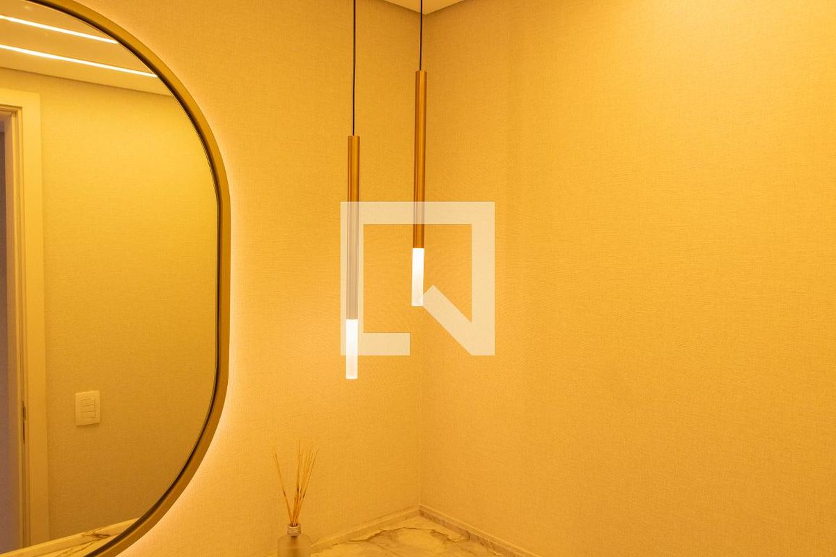 Apartamento à Venda - Cambuí, 2 Quartos,  136 m2 em , Campinas - sp | SoloBR