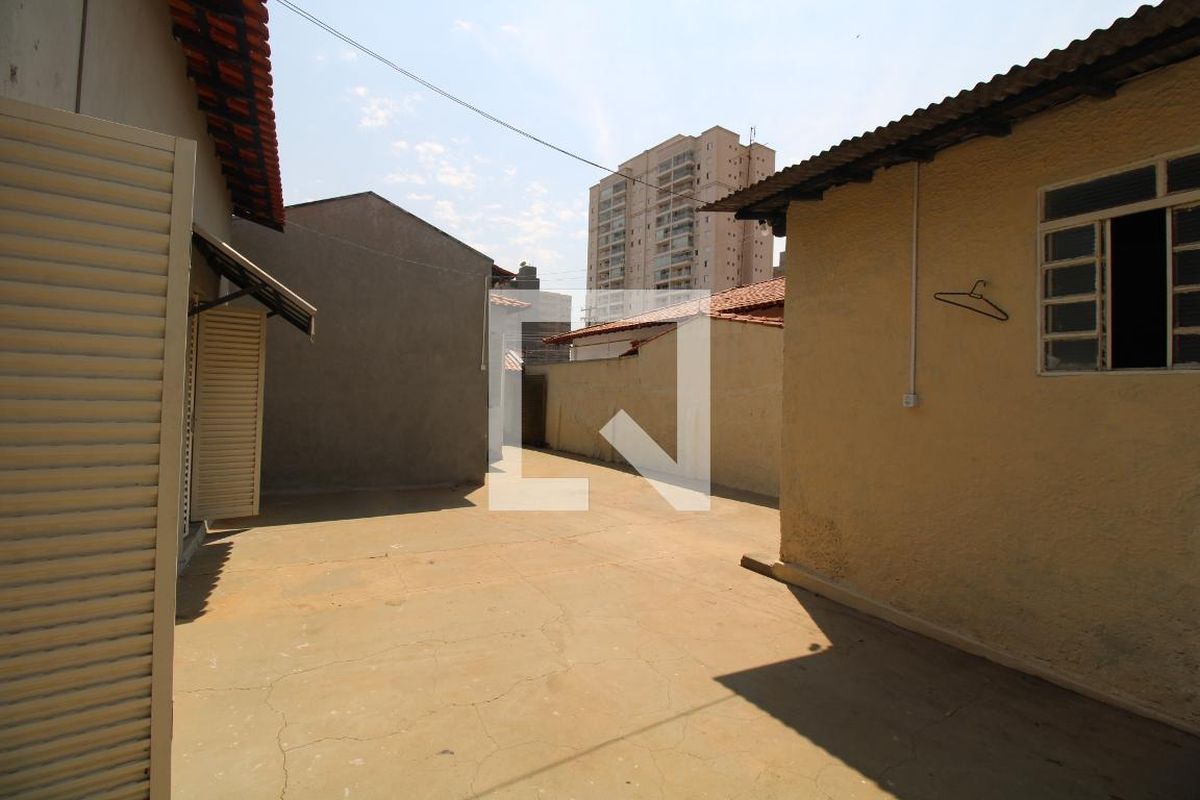 Casa à Venda - Bosque, 3 Quartos,  170 m2 em , Campinas - sp | SoloBR
