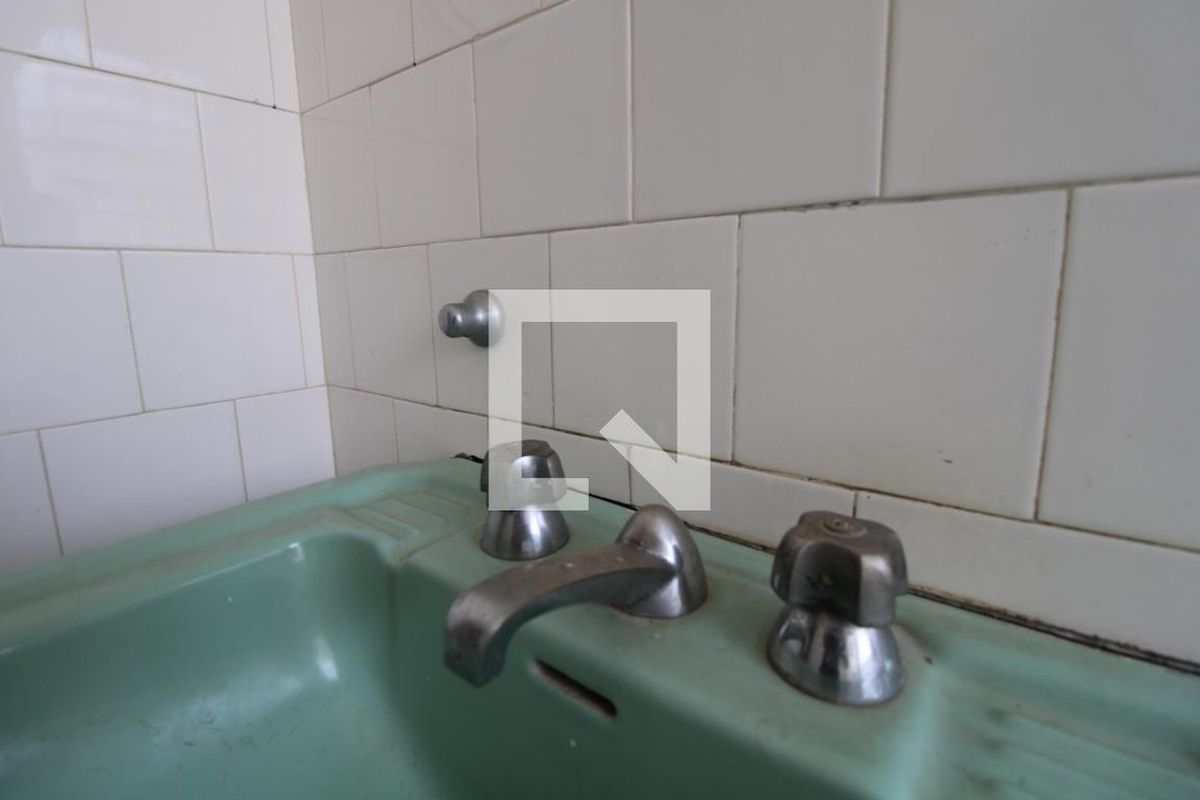 Casa à Venda - Bosque, 3 Quartos,  170 m2 em , Campinas - sp | SoloBR
