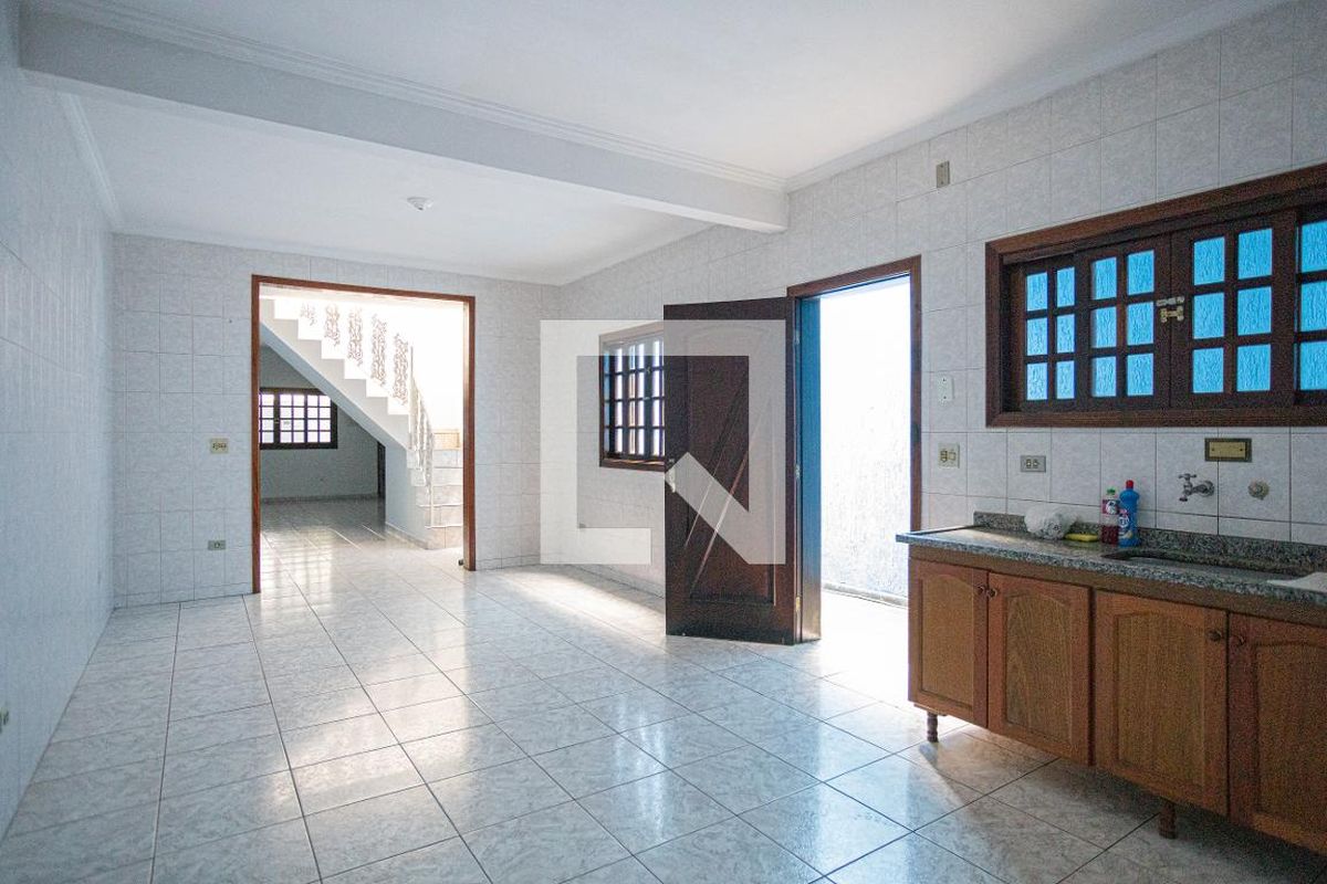 Casa, 3 quartos, 223 m² - Foto 64