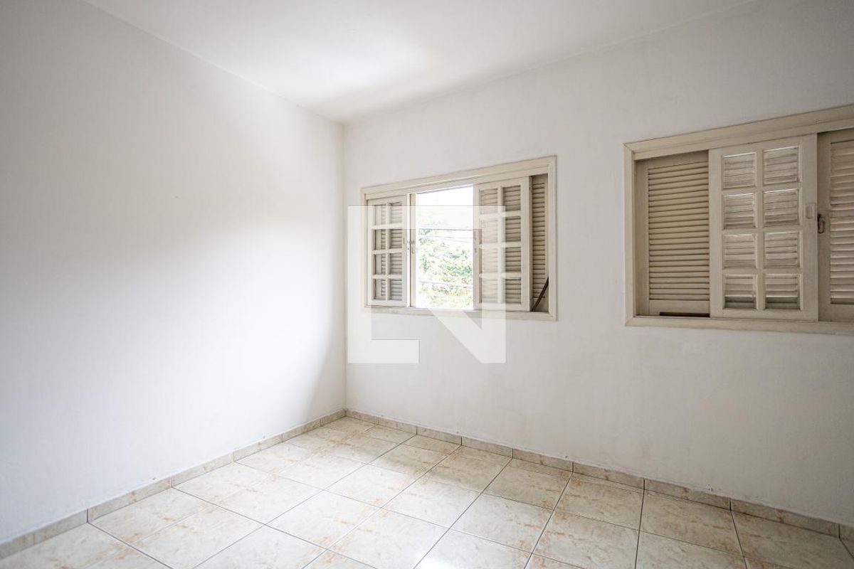 Casa, 3 quartos, 223 m² - Foto 24