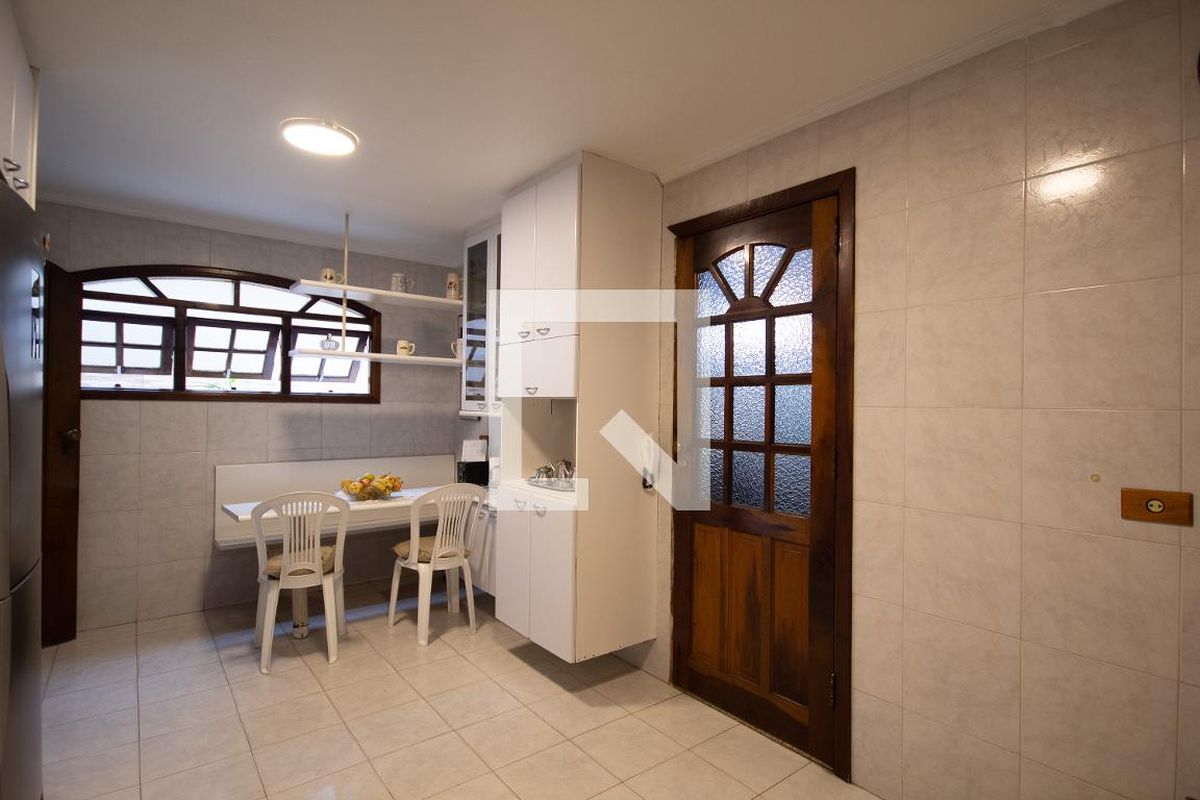 Casa, 4 quartos, 180 m² - Foto 90