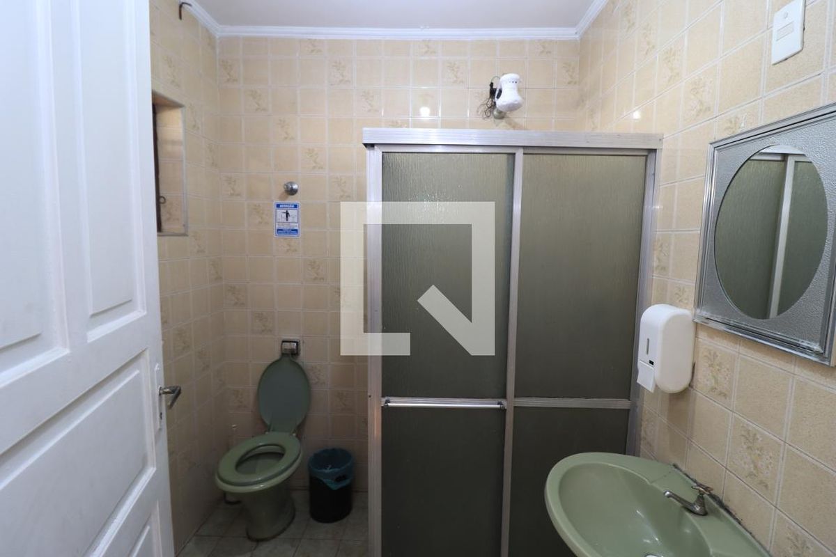 Casa, 3 quartos, 240 m² - Foto 40