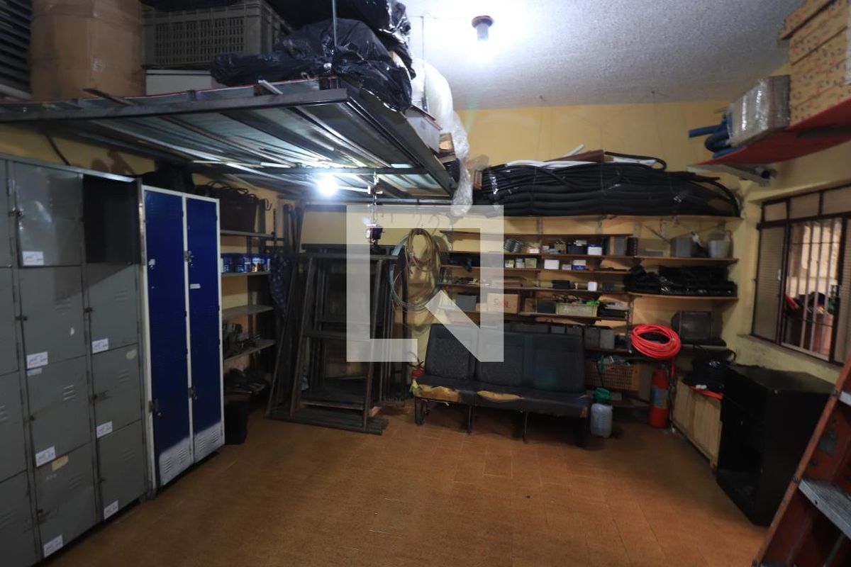 Casa, 3 quartos, 240 m² - Foto 74